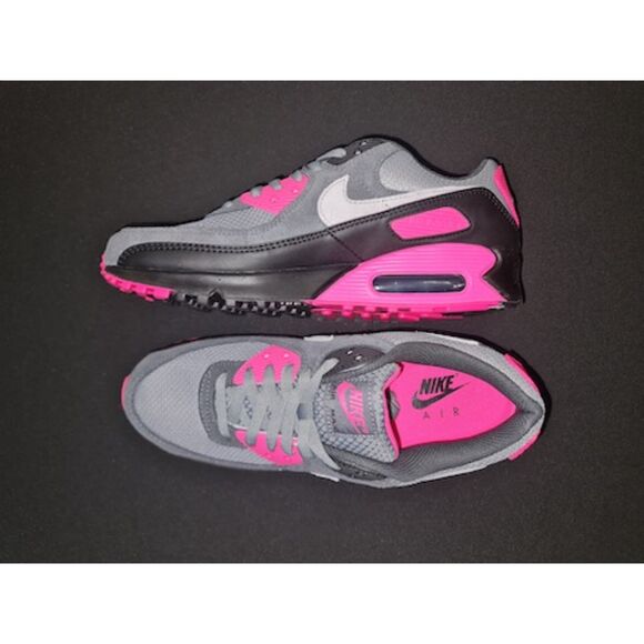 Nike Air Max 90. Wolf Grey Hyper Pink. SIZE 11 - DM0029-010 - Picture 8 of 8